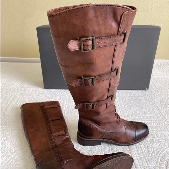 Vince Camuto Fenton Triple Buckle Boots Two Tone main image 4